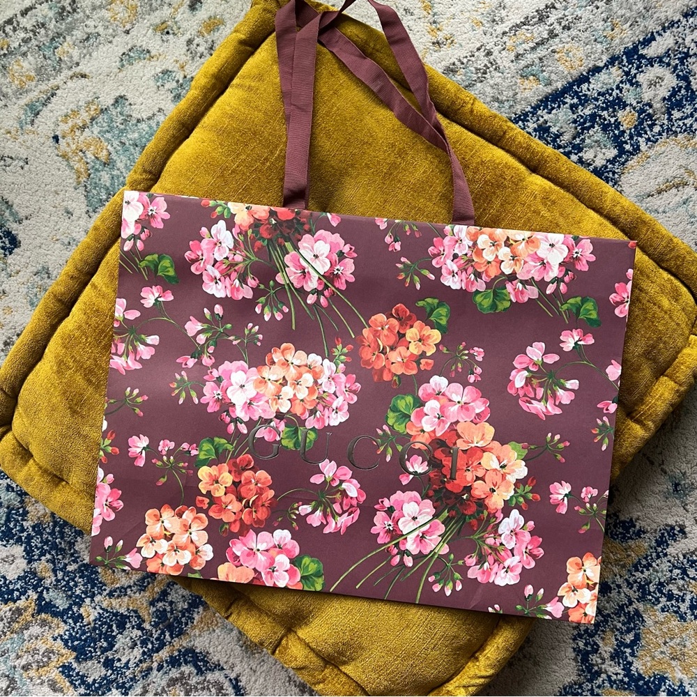 GUCCI Large Floral Oxblood Handles and Silver Embossed Logo Shopping Carrier Bag